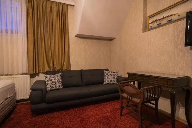 Aile Odası, Sokak Manzaralı, Aileye Özel