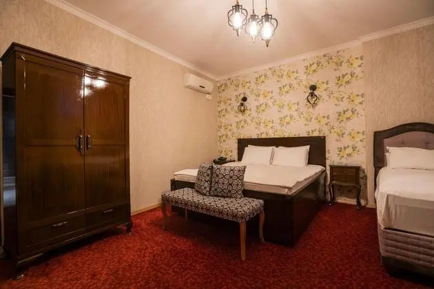 Aile Odası, Sokak Manzaralı, Aileye Özel