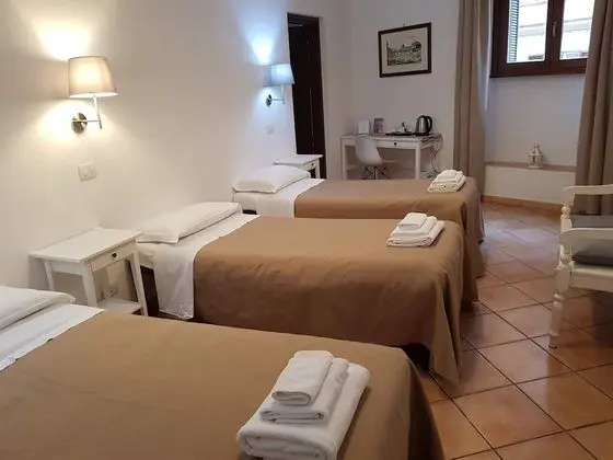 Family Üç Kişilik Oda