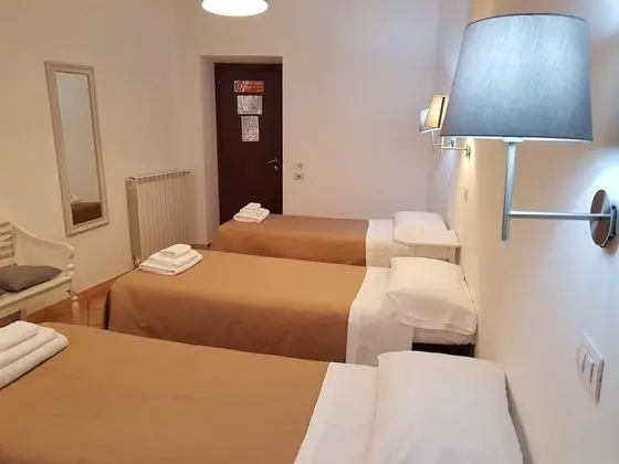 Family Üç Kişilik Oda