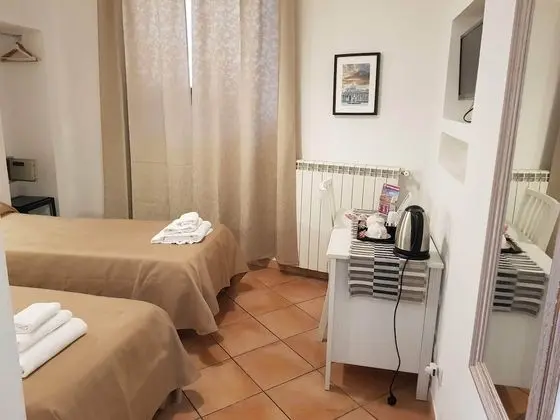 Tek Büyük Yataklı Oda