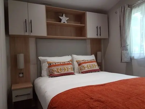 Deluxe Karavan