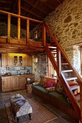 Dağ Evi, Bahçe Manzaralı