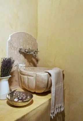 Dağ Evi, Bahçe Manzaralı