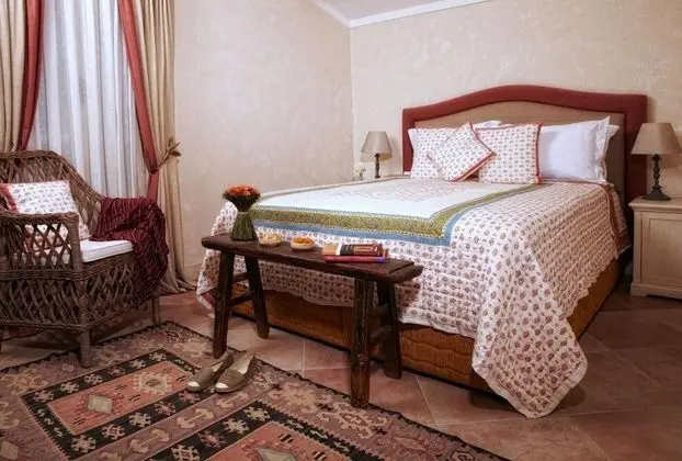 Suite, Bahçe Manzaralı, Şömineli