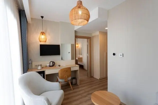 1+1 Suite Üç Kişilik, Kara Manzaralı, Balkonsuz