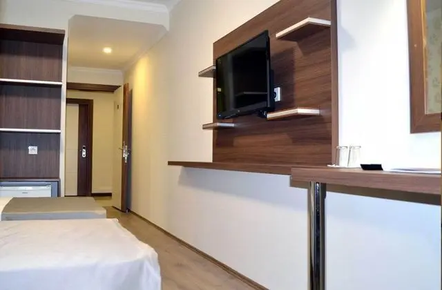 Standart Oda, Şehir Manzaralı