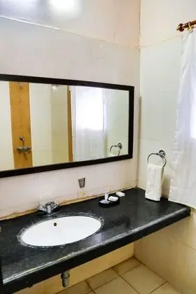 Premium Tek Büyük Yataklı Oda, 1 Çift Kişilik Yatak, Buzdolabı, Resort Manzaralı