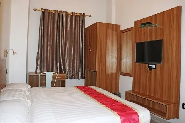 Deluxe Tek Büyük Yataklı Oda, Sigara İçilmez