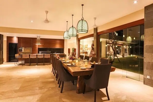 Villa, 4 Yatak Odası, Sigara İçilebilir, Kişiye Özel Havuzlu