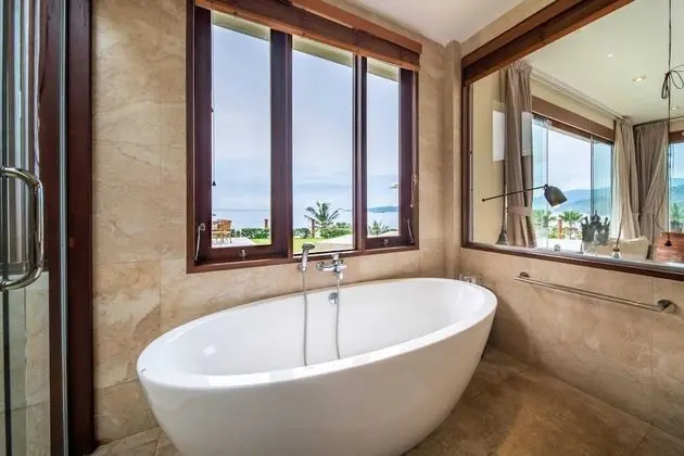 Villa, 4 Yatak Odası, Sigara İçilebilir, Kişiye Özel Havuzlu