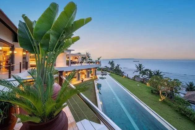 Villa, 4 Yatak Odası, Sigara İçilebilir, Kişiye Özel Havuzlu