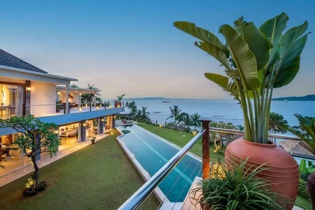 Villa, 4 Yatak Odası, Sigara İçilebilir, Kişiye Özel Havuzlu