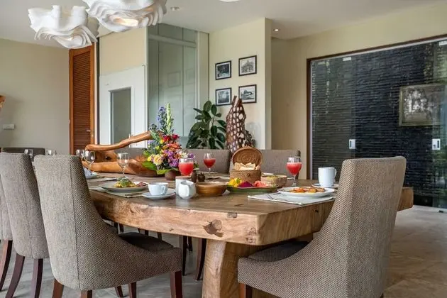 Villa, 4 Yatak Odası, Sigara İçilebilir, Kişiye Özel Havuzlu
