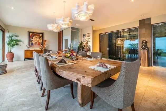 Villa, 4 Yatak Odası, Sigara İçilebilir, Kişiye Özel Havuzlu