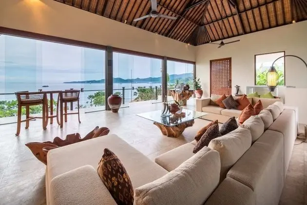 Villa, 4 Yatak Odası, Sigara İçilebilir, Kişiye Özel Havuzlu