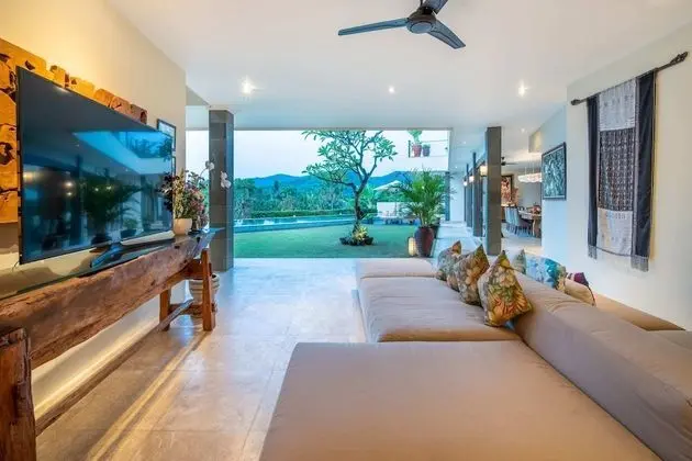 Villa, 4 Yatak Odası, Sigara İçilebilir, Kişiye Özel Havuzlu