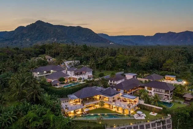 Villa, 4 Yatak Odası, Sigara İçilebilir, Kişiye Özel Havuzlu