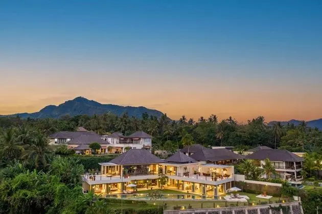 Villa, 4 Yatak Odası, Sigara İçilebilir, Kişiye Özel Havuzlu