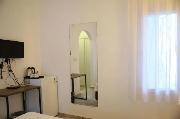 Standart Oda, Sokak Manzaralı