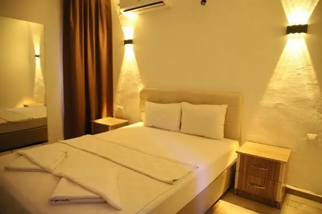 Standart Oda, Sokak Manzaralı