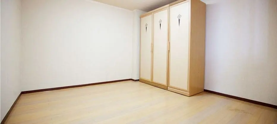 Standard Stüdyo, Dağ Manzaralı