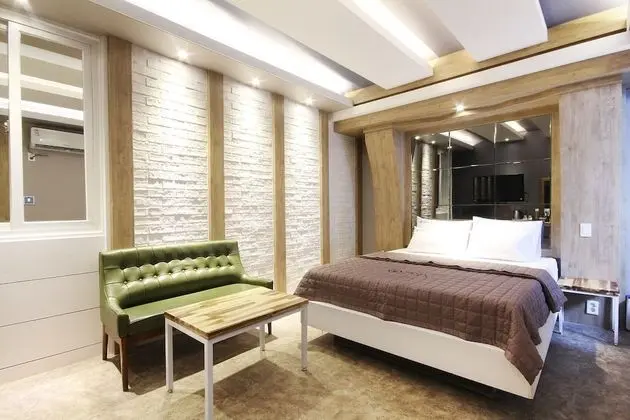 Oda (Deluxe (Breakfast Pack/Good Air Condi)