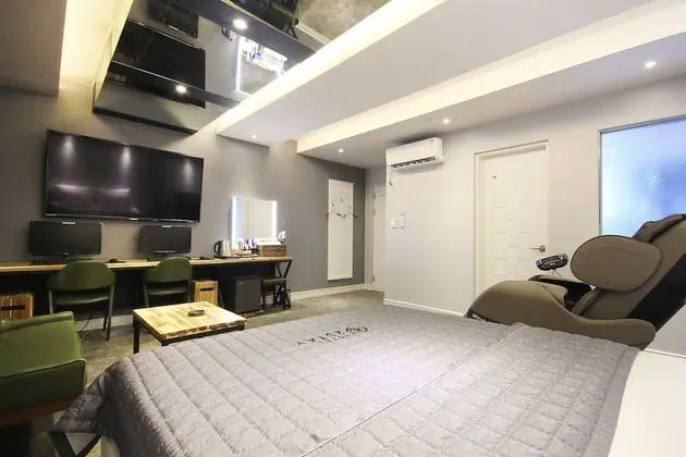 Oda (VIP-massage chair (Breakfast pack pro)