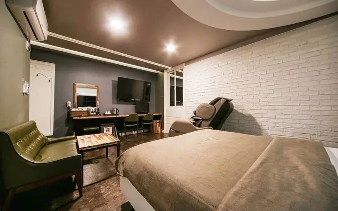 Oda (VIP-massage chair (Breakfast pack pro)