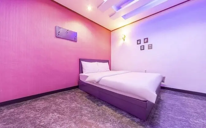 Oda (General room (1st week / wave moviene)