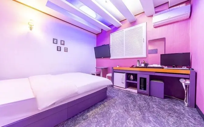 Oda (General room (1st week / wave moviene)