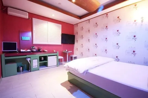 Oda (General room (1st week / wave moviene)