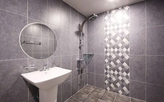 Oda (Deluxe (Good for room heating and coo)