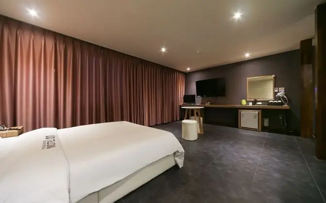 Oda (Deluxe 1PC-GTX1060 (Netflix viewing/S)