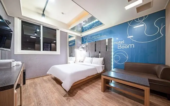 Oda (Deluxe rooms (clean price-to-performa)