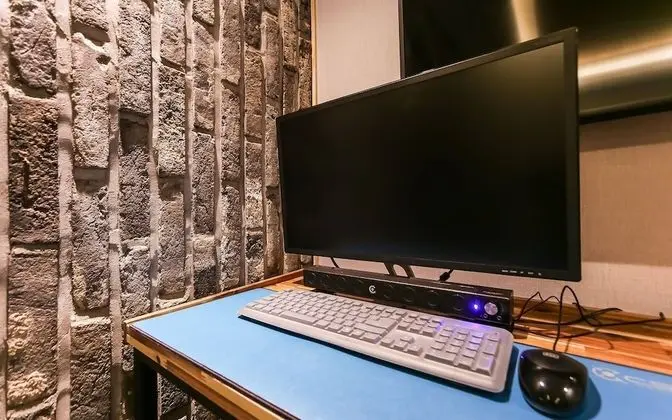 Oda (1 room 1 parking (all rooms available)