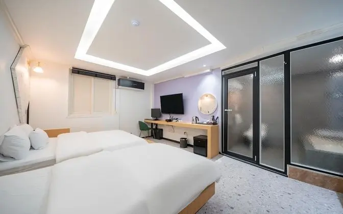 Oda (Suite Twin Room (Double+Single) (Styl)