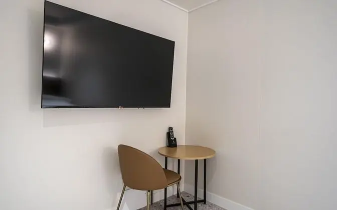 Oda (Standard room (Breakfast pack provide)