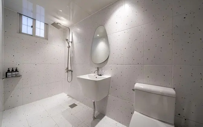 Oda (Standard room (Breakfast pack provide)