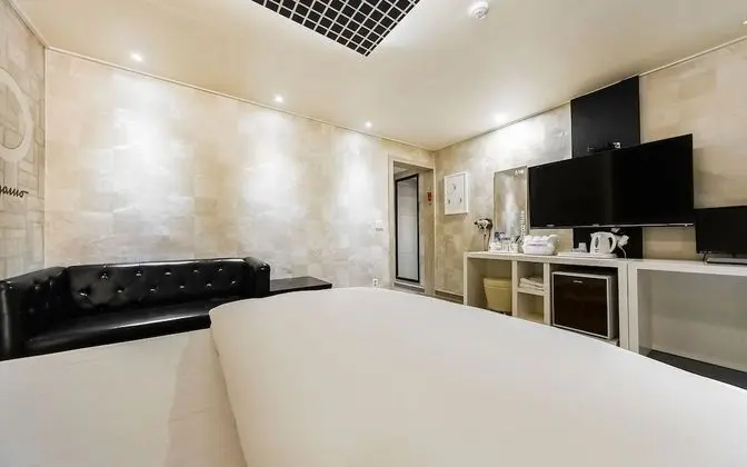 Oda (Special Room (Styler Latest AC Netfli)