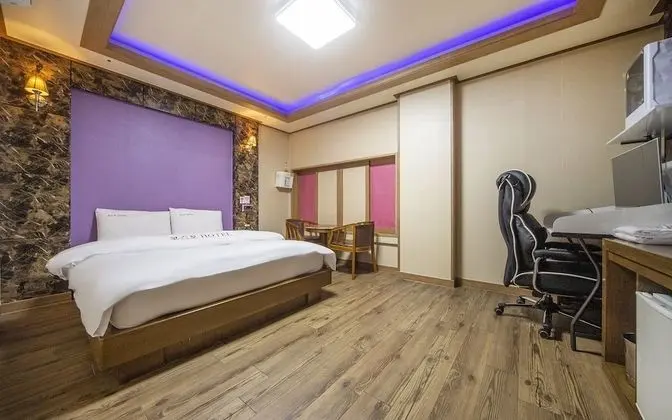 Oda (Gaming Room-1PC (PC room-class specif)