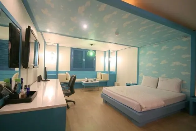 Oda (Special room (Spacious room / PC / bi)