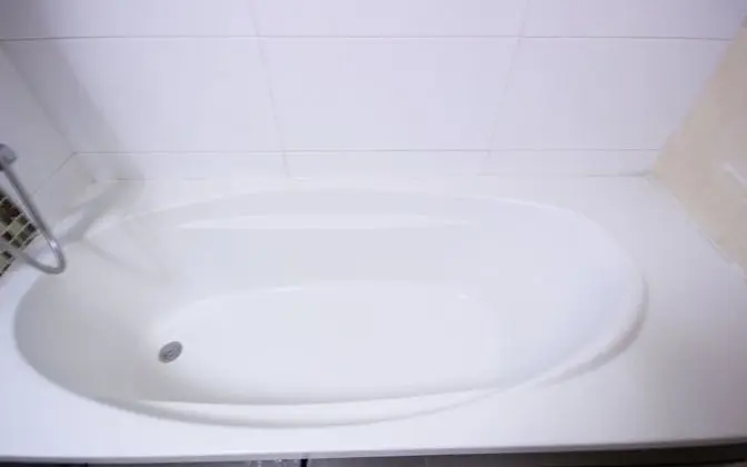 Oda (Luxury (*Netflix available* Baggable )