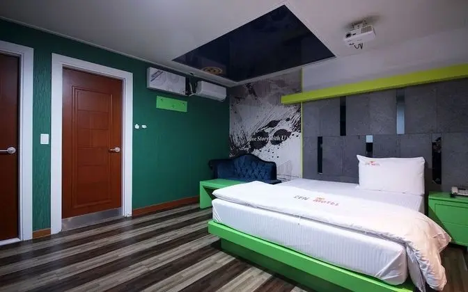 Oda (VIP-Screen Movie/Massage Chair (*Netf)