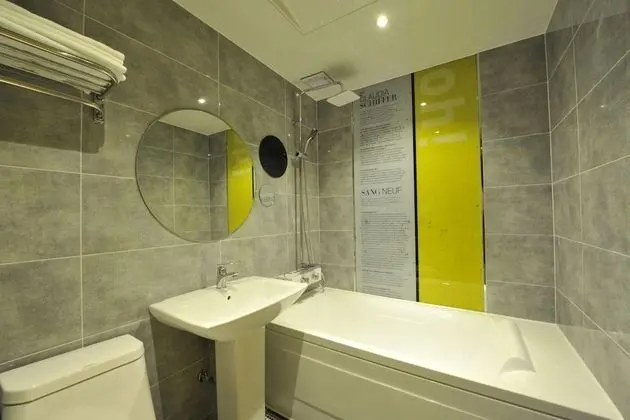 Oda (Semi-private room (with LGTv/New air )