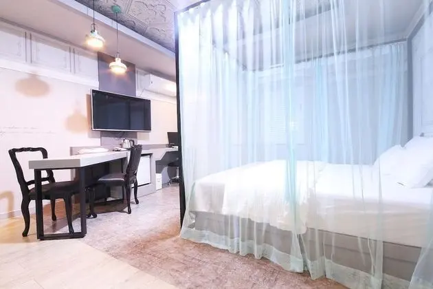 Oda (Semi-private room (with LGTv/New air )