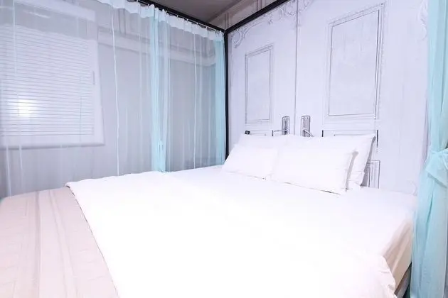 Oda (Semi-private room (with LGTv/New air )