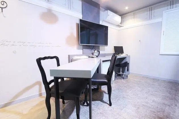 Oda (Semi-private room (with LGTv/New air )