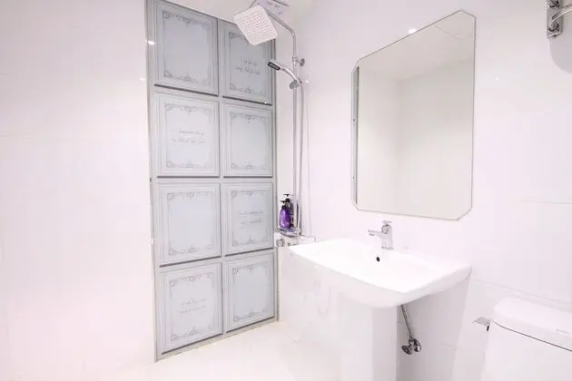 Oda (Semi-private room (with LGTv/New air )