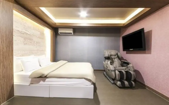 Oda (VIP-massage chair (100% disinfection/)